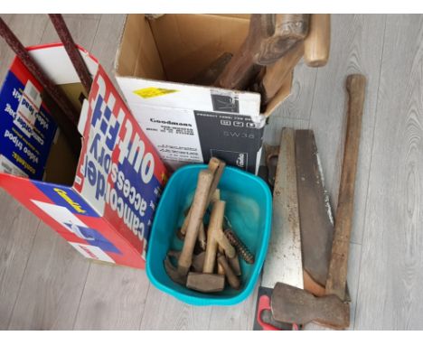 3 boxes of miscellaneous vintage hand &amp; garden tools