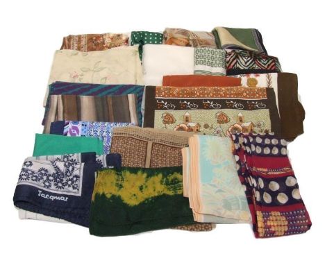 Ladies Vintage &amp; Other Scarves incl. Jacqmar, pashmina, faux fur scarf, pair dark blue velvet gloves, leather belt &amp; 