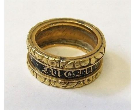 Georgian 18ct. Gold Fully Hallmarked London 1825 Memorial Ring, memory of T R on black enamelled central band 