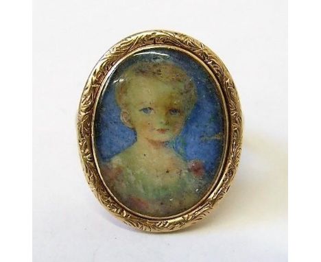 C19th Victorian 18ct. Gold Miniature Picture Ring with portrait of a young girl, size K 