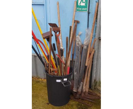 Large quantity of garden tools