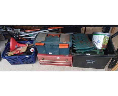 Quantity of hand tools, electric tools &amp; tool boxes
