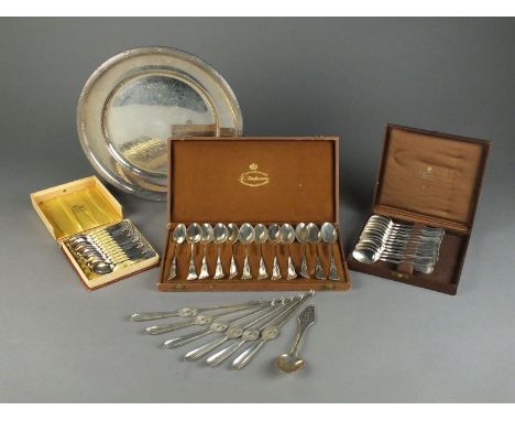 A cased set of twelve Swedish silver teaspoons, together with a cased set of twelve coffee spoons, further Swedish flatware, 