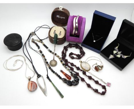 A silver and enamel necklace with Edinburgh hallmarks, a garnet bead necklace, silver bangle, bog oak trinket box stamped Kil