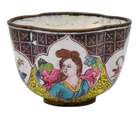 A CANTON ENAMEL EUROPEAN-SUBJECT QUATRE-LOBED CUP, QING DYNASTY, QIANLONG PERIOD, CIRCA 1750Well painted with alternating pan