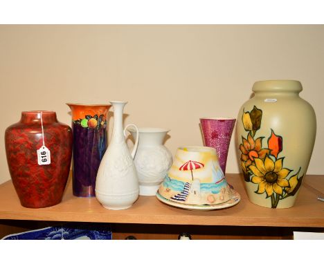 VARIOUS CERAMICS to include a Minton Hollins &amp; Co 'Astra' Ware vase, printed marks, height 21cm, a Flora Gouda vase, No 1