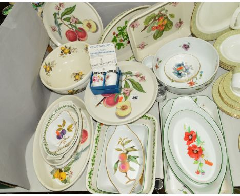 A SELECTION OF OVEN TO TABLE WARES to include Portmeirion 'Pomona' 'Grimswoods Royal George', 'Summer Strawberries', cherry a