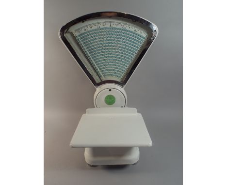 A Set of Vintage Imperial Shop Scales, Brecknell's Sensitive with Price Indicator in New Pence.