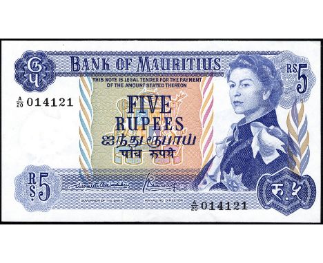 Mauritius, P 30b, Linzmayer BOM B1b, Bank of Mauritius, 5 Rupees, (1967). Coat of arms of Mauritius at center, portrait of Qu