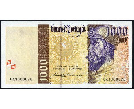 Portugal, P 188a, Banco de Portugal, 1,000 Escudos, 18 April 1996, PREFIX O1A, LOW SERIAL NUMBER 000070. Coat of arms at cent