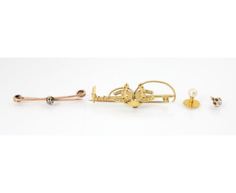 A selection of jewellery, including an old cut diamond set bar brooch, with hinge pin to reverse, 4.5cm long, a singular diam