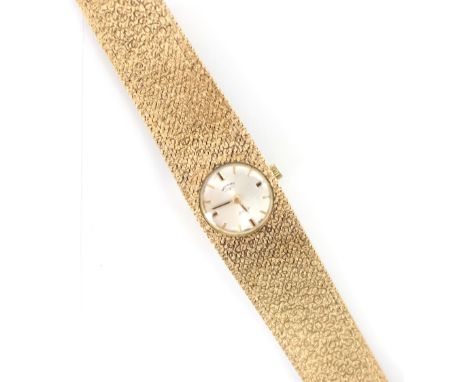 A 9ct yellow gold ladies Rotary wristwatch, the circular cream dial with baton markers (dial marked for 21 jewels) within pla
