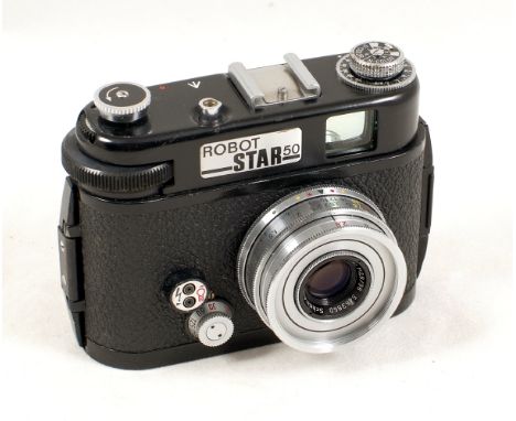 Ex WD (war department) Robot Star 50 Clockwork Camera. #209594 (condition 4F). With Xenar 38mm f2.8 lens, case and lens cap.[