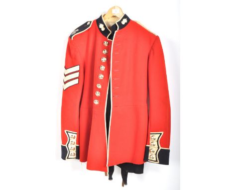 Uniform - A British Army Grenadier guards R&amp;F mess dress costume, comprised of a tunic and a pair of trousers. Complete w