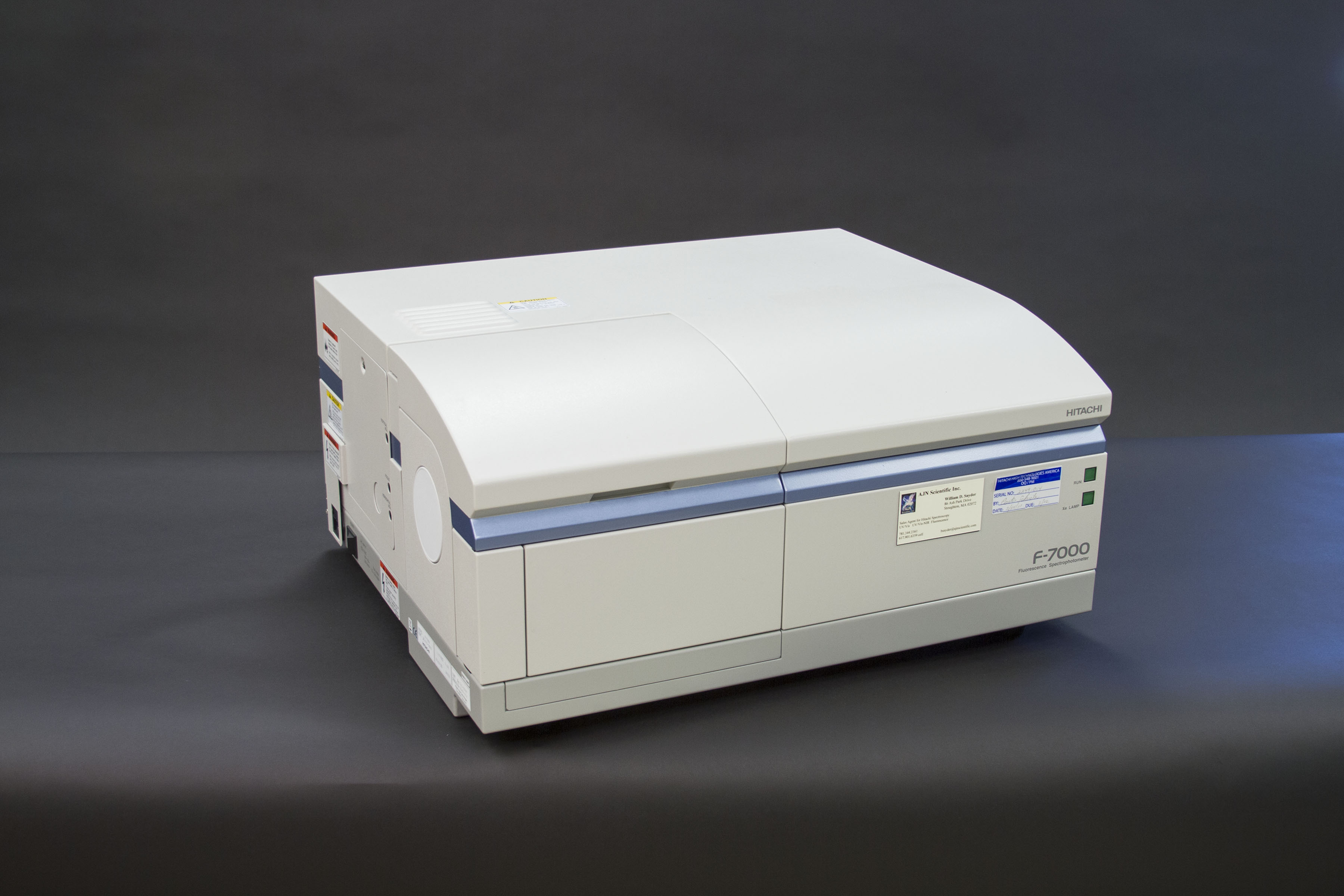 Hitachi F7000 Fluorescnece Spectrophotometer, (5 years old, used for 2