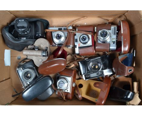 Various Cameras, including a Kodak Retinette IA, Colorsnap 35, Voigtlander Vito BL, Taron Auto EE, other examples, lot includ