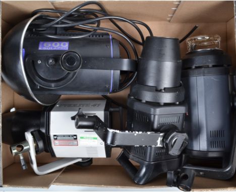 Four Studio Lighting Heads, comprising a Bowens Prolite 41 head, Bowens Gemini GM400 and GM500 heads and a Courtenay 600 Sola