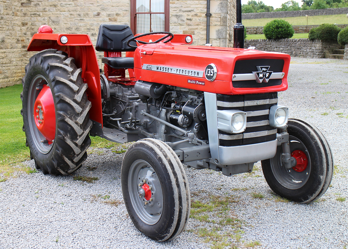 1965 Massey Ferguson 135 Multi-power 3cylinder Diesel Tractor Reg No 