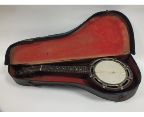 A VINTAGE WHIRLE WINDSOR UKELE BANJO A/F