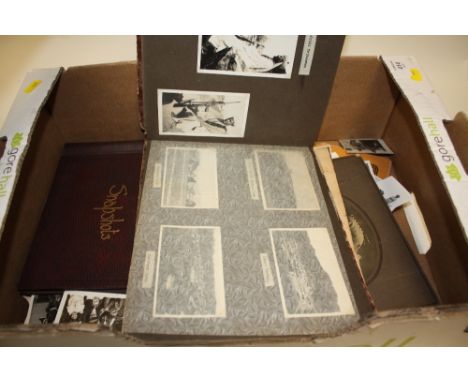 A QUANTITY OF VINTAGE PHOTOGRAPHS TO INCLUDE AN ALBUM A/F