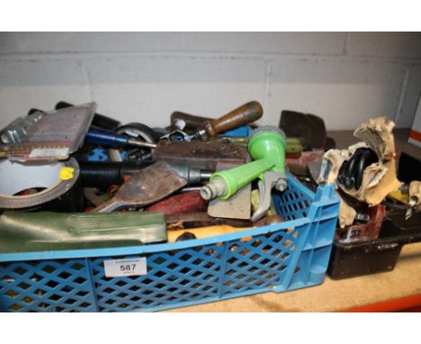 A TRAY OF TOOLS AND DRILL BITS ETC