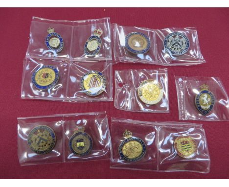 Selection of Special Constable Lapel Badges  including gilt and enamel Great Yarmouth ... KC gilt and enamel Greenock Burgh .