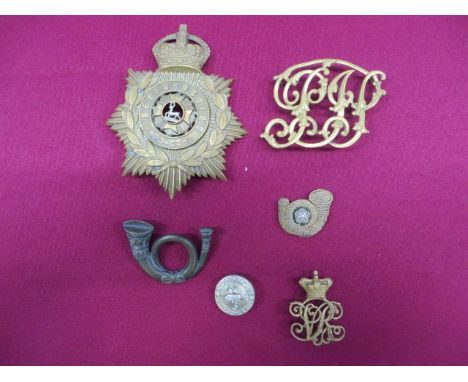 Small Selection of Various Badges  including KC bi-metal OR’s Bedfordshire Regiment helmet plate (1 rear lug absent) ... Bras