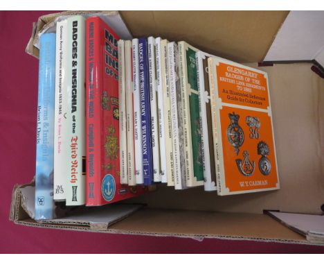 Selection of Various Badge Books  including British Uniforms & Insignia of World War 2 by Davis ... German Army Uniforms and 