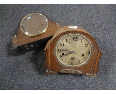 A 1930s oak cased mantel clock together with a walnut cased Art Deco mantel clock (A/F). 