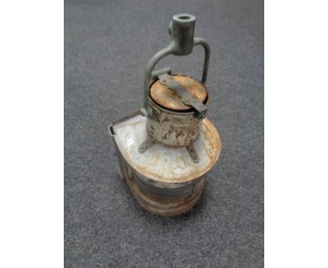 An early twentieth century ship's lamp by Elford Grier and Mackay of Glasgow 