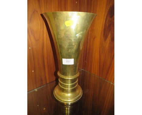 A WELSH TRENCH ART VASE WITH ENGRAVING DATED 'TACHWEDD 1956'