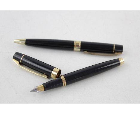 Sheaffer Black lacquer fountain pen with M Nib, matching ballpoint 