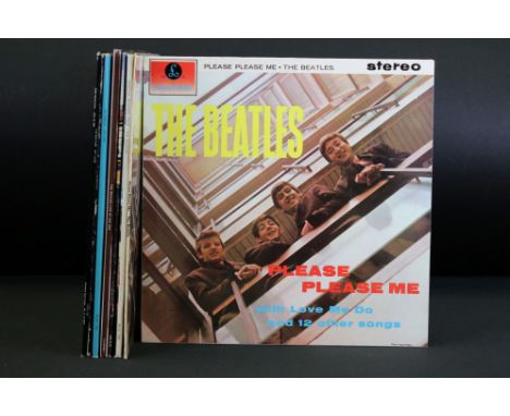 Vinyl - Nine The Beatles LPs to include 2 x Please Please Me (PCS3042), Magical Mystery Tour (PCTC255) booklet intact, Reel M