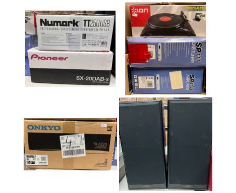 Music Equipment - 8 items of audio equipment to include a Numark TT250USB turntable, Pioneer SX-20 DAB ampli-tuner, a pair of