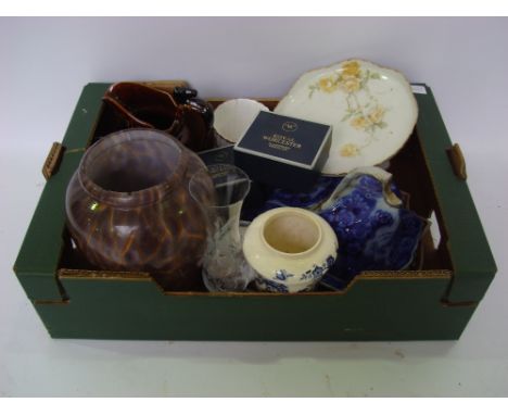 A mixed lot of ceramics to include two boxed pairs of Royal Worcester egg coddlers, a Victorian flow blue cheese dish and cov