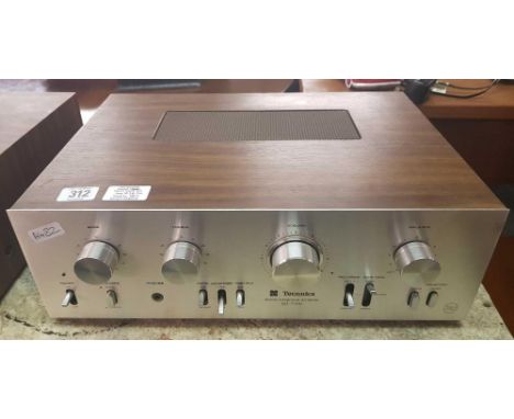 TECHNICS STEREO INTEGRATED AMPLIFIER (SU-7100) 