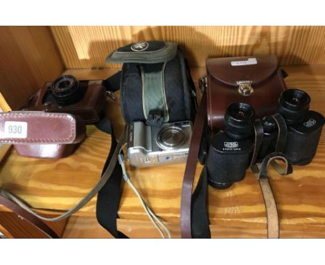 PAIR OF ZEISS JENA 8 X 30W BINOCULARS WITH CASE, FUJI FINE PIX E 550 WITH CASE &amp; COSMIC SYMBOL CAMERA IN CASE