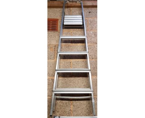 5 STEP ALUMINIUM STEP LADDER