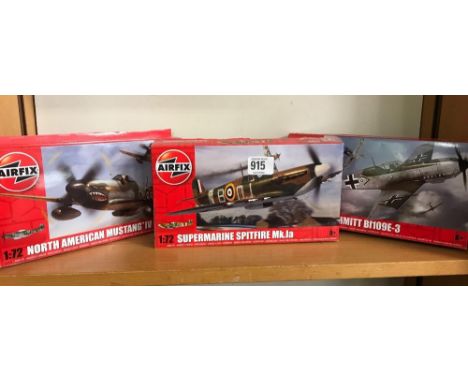 MODEL KITS SPITFIRE MK 1A, MUSTANG IV, MESSERSCHMITT BF 109E