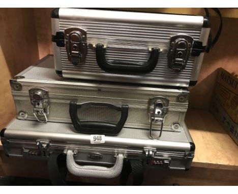 3 BRUSHED ALUMINIUM SECURITY TRAVEL CAMERA CASES