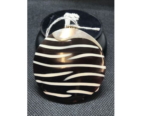 UNUSUAL ART DECO STYLE SIL PENDANT &amp; CHAIN
