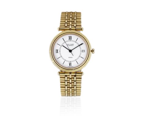 Van Cleef &amp; Arpels. A mid-size 18K gold quartz calendar bracelet watchModel: ClassiqueReference: 1814Date: Circa 1990Move