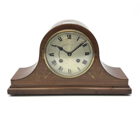 Early 20th century mahogany cased mantle clock, inlaid with chequered stringing, satinwood band and scrolled foliate, silvere