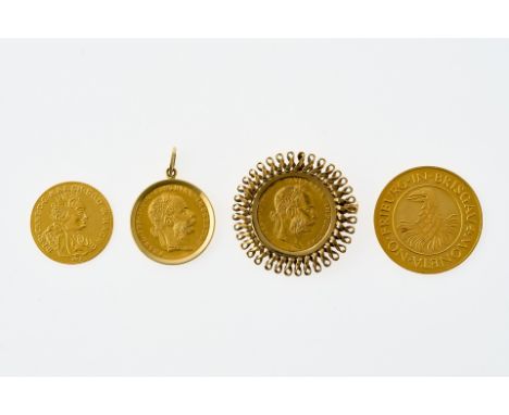 2 x 1 Dukat 1915 Österreich (gefasst). Goldmedaille Freiburg  1970. Goldmedaille Markgraf v. Baden. GG 999, 3,9 g. GG 986, ca
