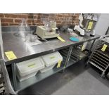 Table de Travail EFI, en Acier Inox. 96'' x 30'', mod: TB3096 a/ dos