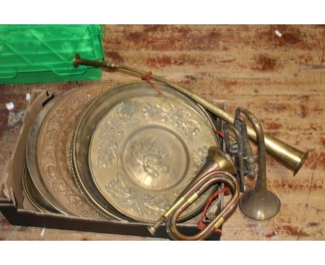 A job lot of vintage brass &amp; copper ware. collection only 