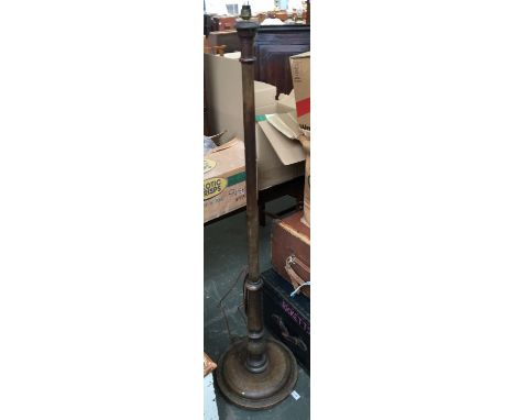 A mahogany turned standard lamp, approx. 150cmH 