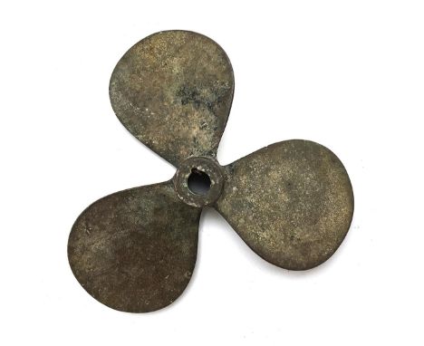 A vintage propeller, 25cmD 