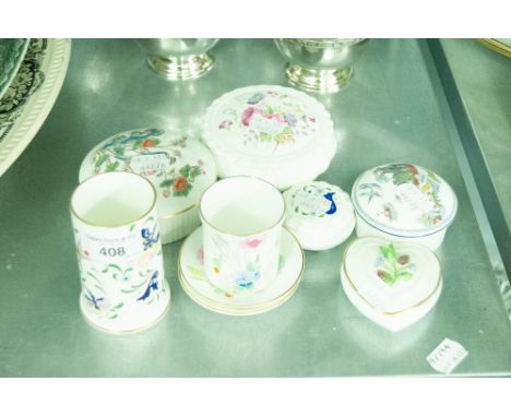 SEVEN IDINA TRINKET BOXES BY WEDGWOOD, COALPORT ETC..  AND ONE LARGER POTTERY BOX AND COVER 