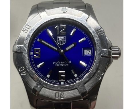 A gentleman's stainless steel Tag Heuer Professional 200 Meters wristwatch, with a blue dial and bracelet strap, with box, gu